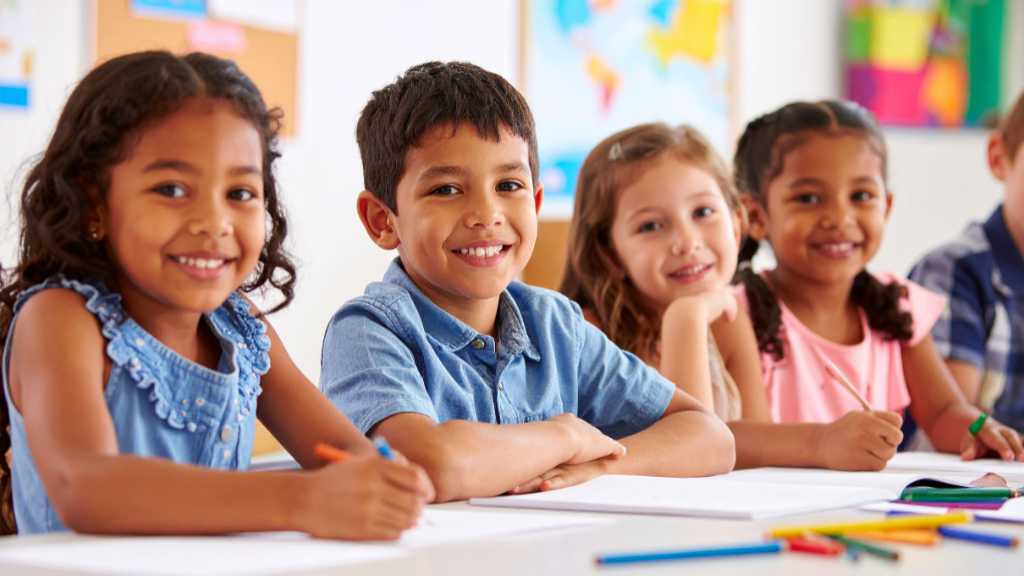 Children learning together in inclusive classroom